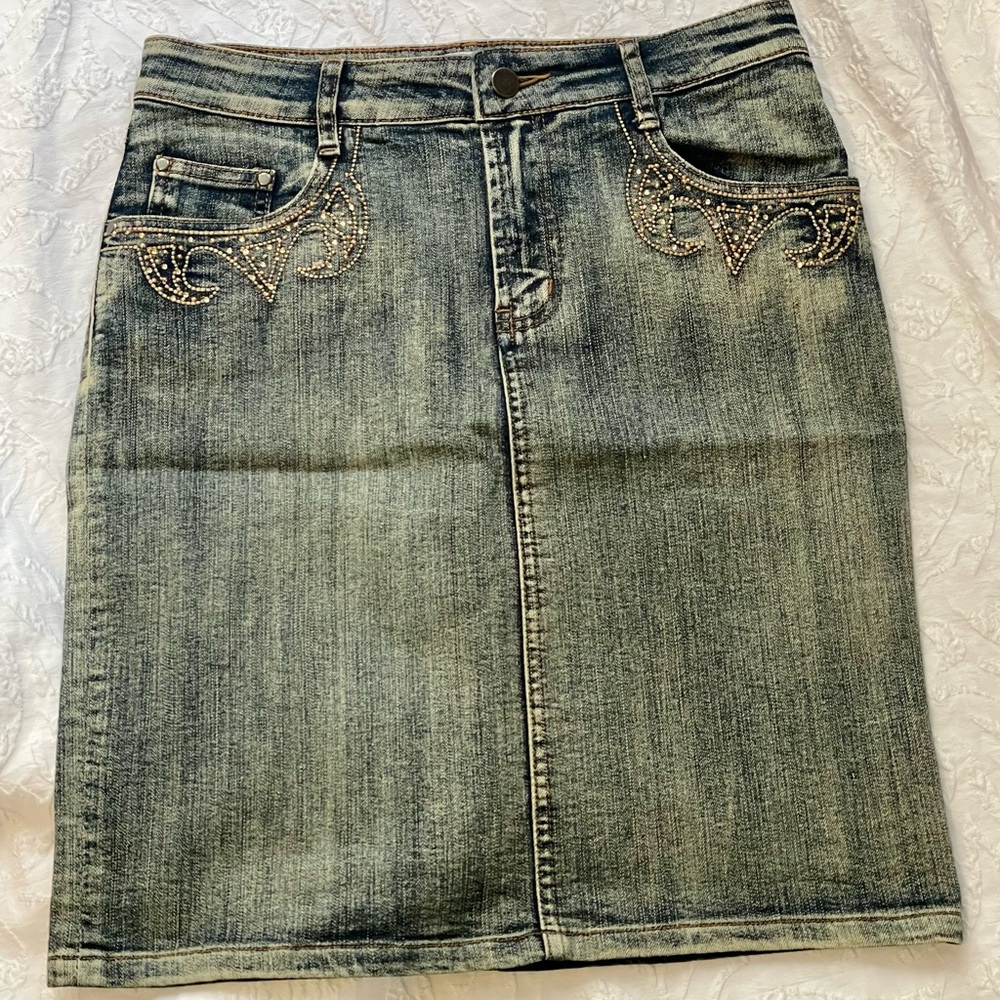 Ladies Cache denim skirt size 0